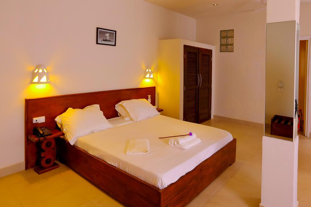 Le Lotus Bleu Hotel อันตานานารีโว ห้อง รูปภาพ