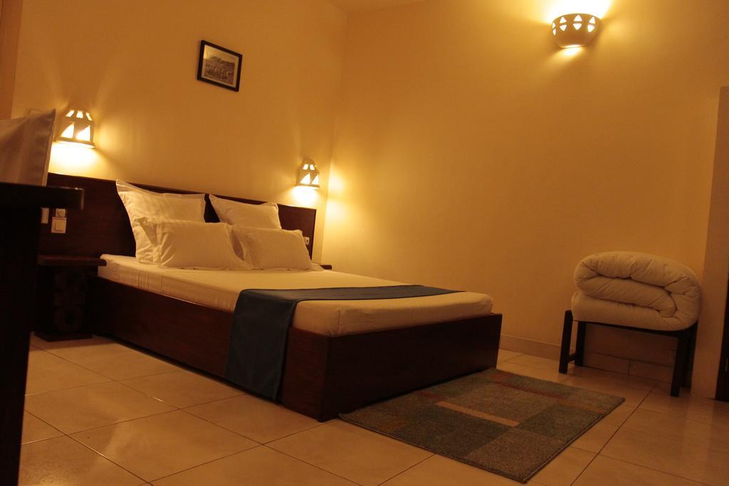 Le Lotus Bleu Hotel อันตานานารีโว ภายนอก รูปภาพ