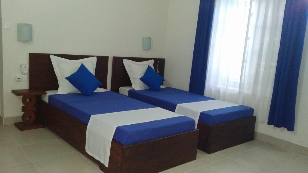 Le Lotus Bleu Hotel อันตานานารีโว ภายนอก รูปภาพ